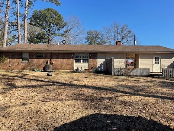 2nd image of 407 Woodley Ave