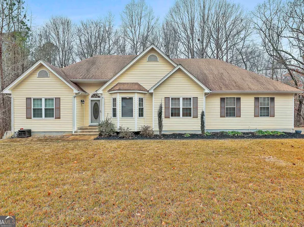 70 Wilkes Ct, Newnan, GA 30263