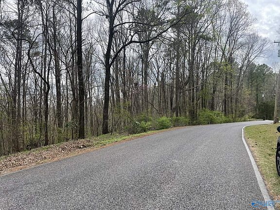 3rd image of 3706 Chula Vista Dr SW