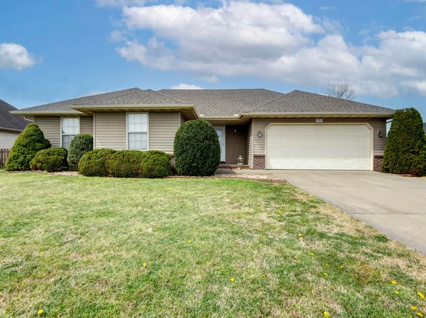 623 N Lexington Avenue, Republic, MO 65738