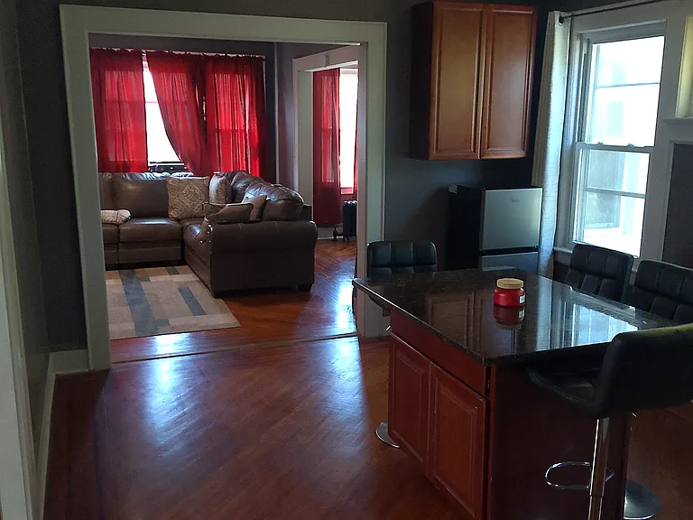 58 N 21st St #2 — Photo 12