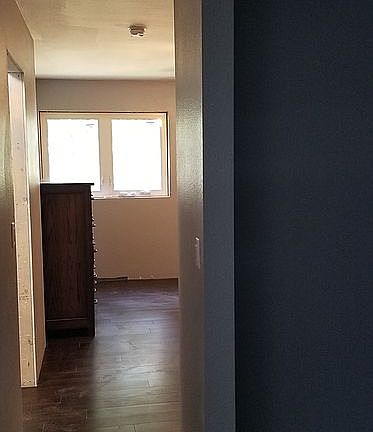 5th image of 106 Taft St S