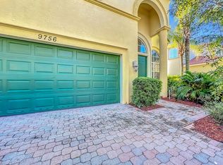 9756 Roche Pl, Wellington, FL 33414