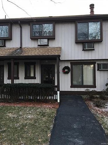 1st image of 105 Mountain Laurel Dr