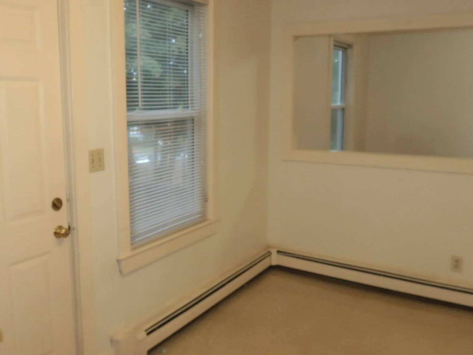 2 bed, 1.0 bath, 850 sqft, $2,200 — Photo 4
