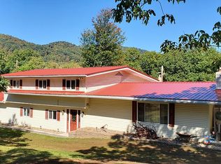 42 Silver Fox Dr, Keyser, WV 26726