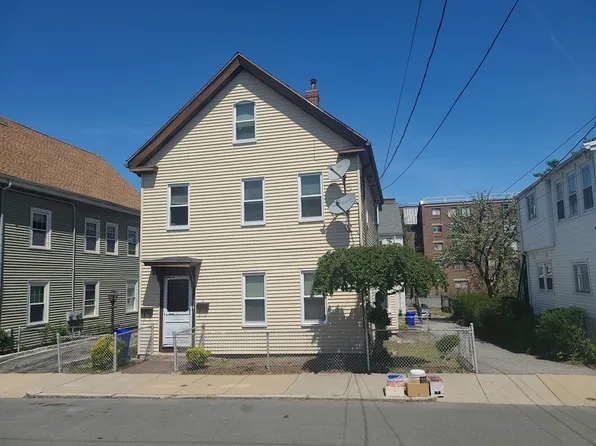 37 Hubbard St, Malden, MA 02148