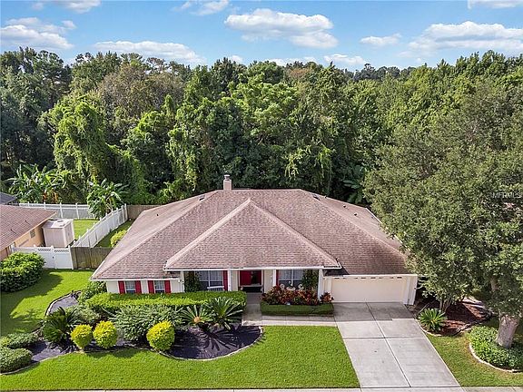 3rd image of 1136 Clinging Vine Pl