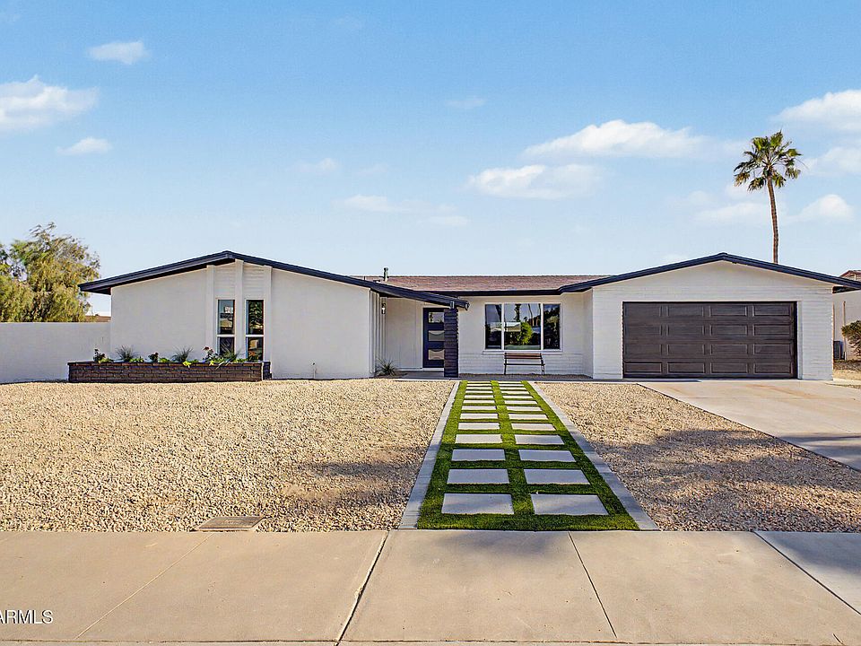 1st image of 3235 E LARKSPUR Drive
