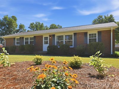 1102 N 12th St, Bessemer City, NC, 28016