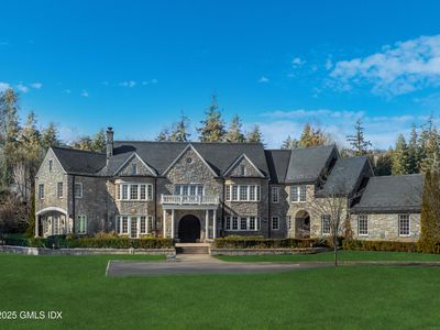 8 Lindsay Dr, Greenwich, CT, 06830