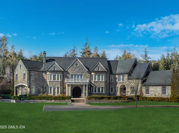 8 Lindsay Dr, Greenwich, CT 06830