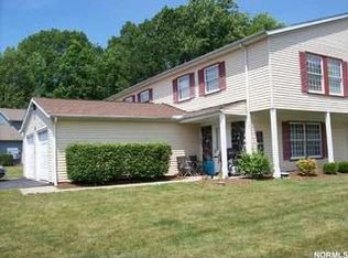 3425 Beaver Trl, Aurora, OH 44202