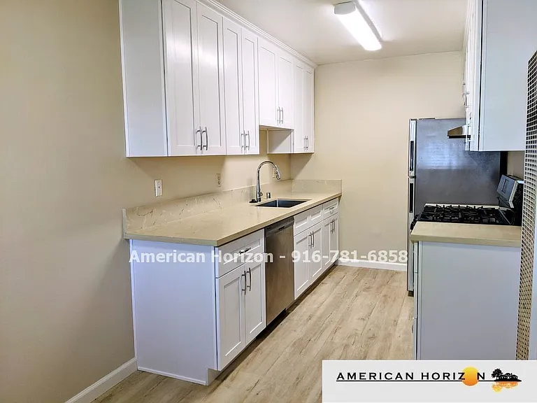 1309 Edmonton Ave #1 — Photo 1