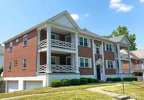 1st image of 837 Van Dyke Ave APT 4