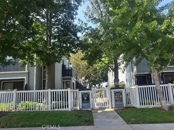 7300 Quill Dr APT 207, Downey, CA 90242