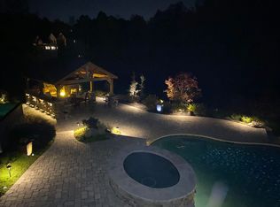 118 Matthews Rd, Canton, GA 30115