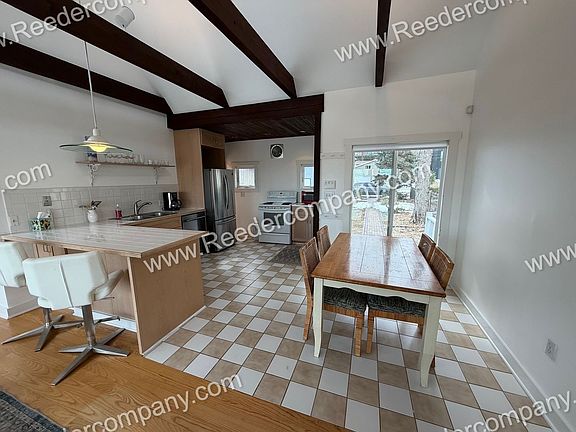 5th image of 7605 Lake Shore Dr