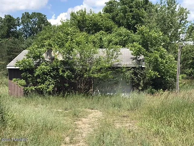 9675 Bellevue Rd photo 1