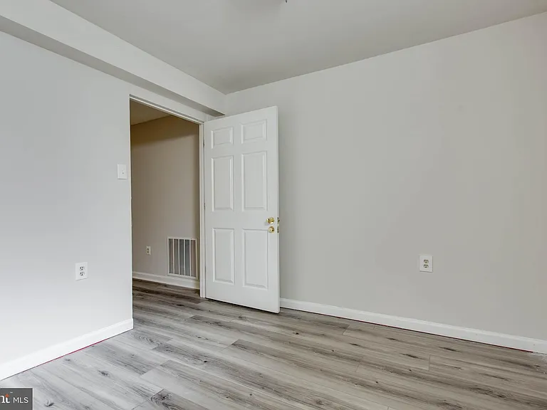 8125 Gray Stone Ln — Photo 39