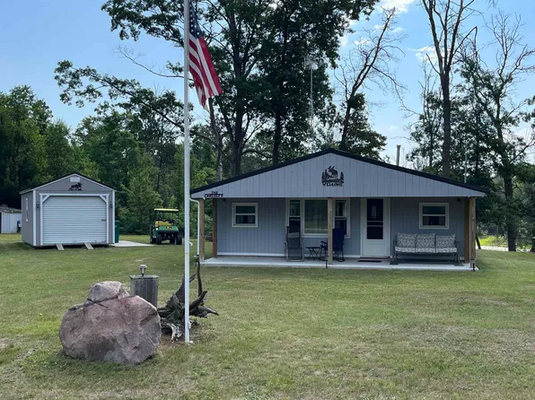 4338 E Oakman St, Harrison, MI 48625