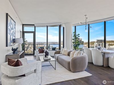 2510 6th Avenue #2502, Seattle, WA, 98121