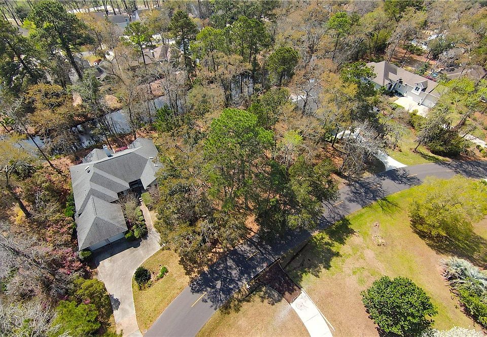 1st image of 31 Cat Brier Ln