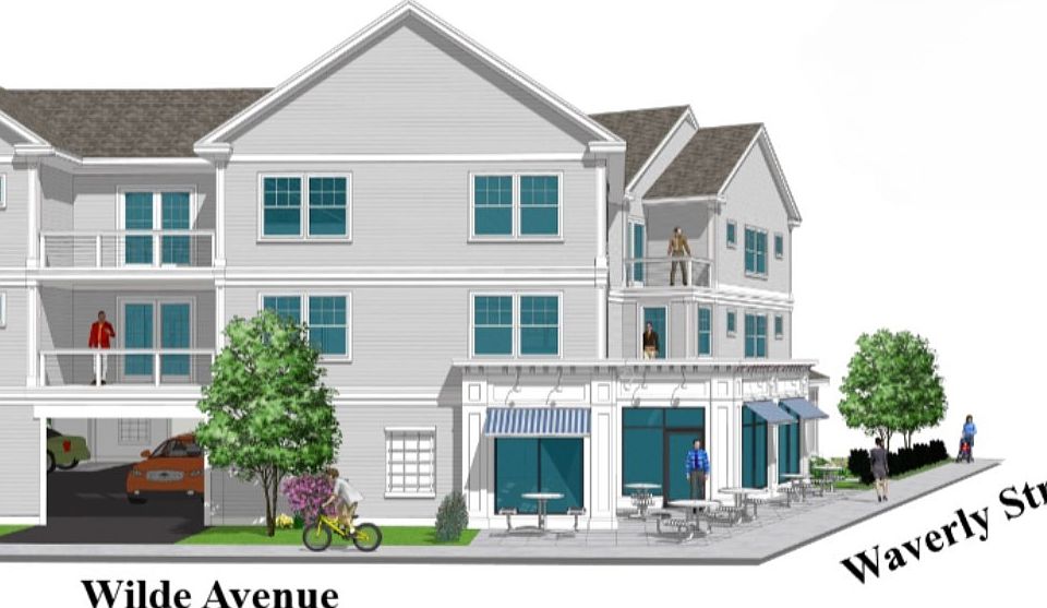 1st image of 818 Waverly St