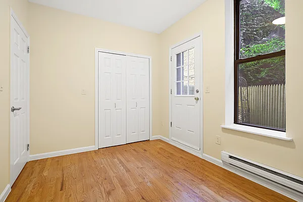 Rented by Cooper & Cooper Real Estate | media 20