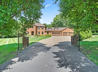 225 Falcon Dr, Chillicothe, OH 45601