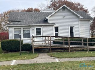 327 S Michigan Ave, Edgerton, OH 43517