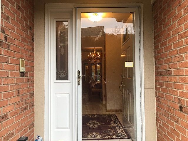 2nd image of 862 Abbey Dr