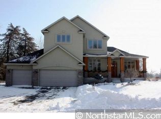 25185 Cedar Ln, New Prague, MN 56071