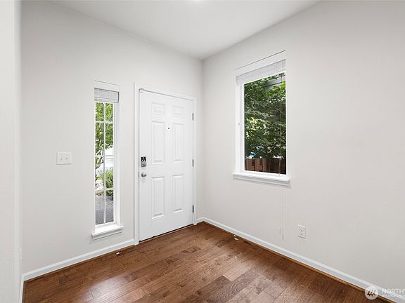 4th image of 4502 31st Avenue SE