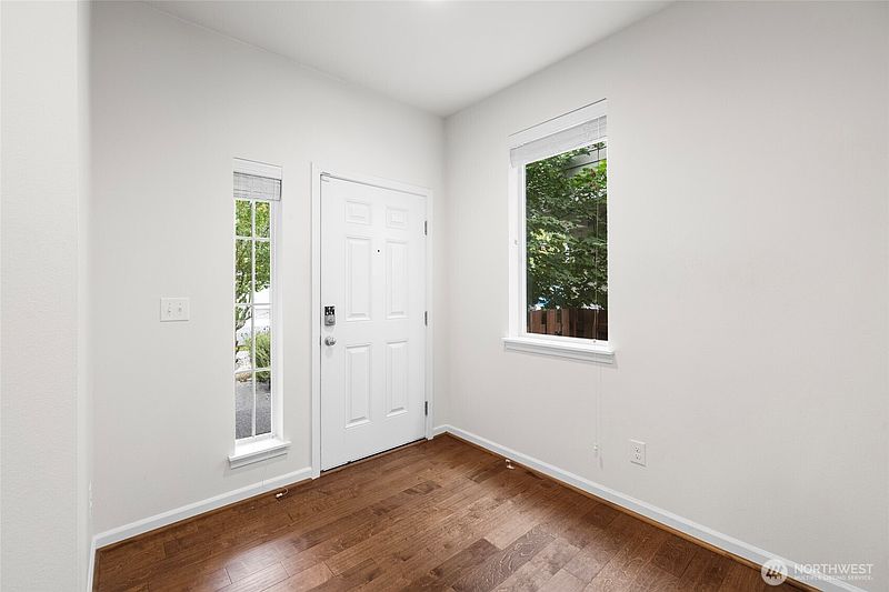 4th image of 4502 31st Avenue SE