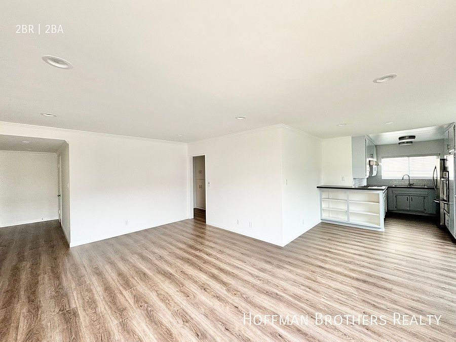 1st image of 1446 S Canfield Ave #2A