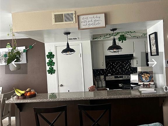 3rd image of 3407 Rainbow Ln