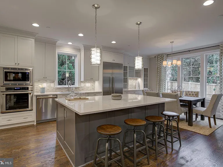 5700 Tanglewood Dr — Photo 14