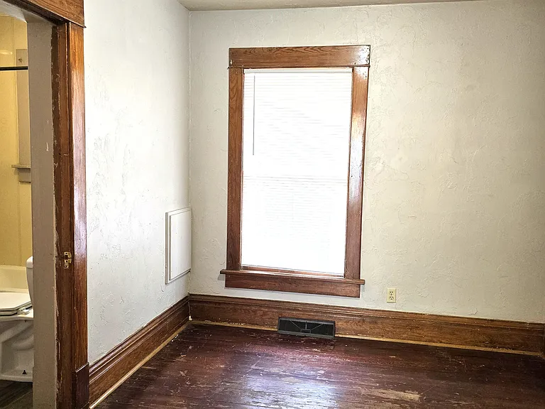 224 N 13th St — Photo 7