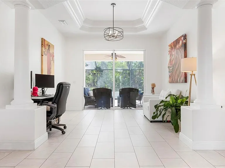 404 Golden Harbour Trl — Photo 9