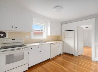 97 Bliss Mine Rd #1, Newport, RI 02840