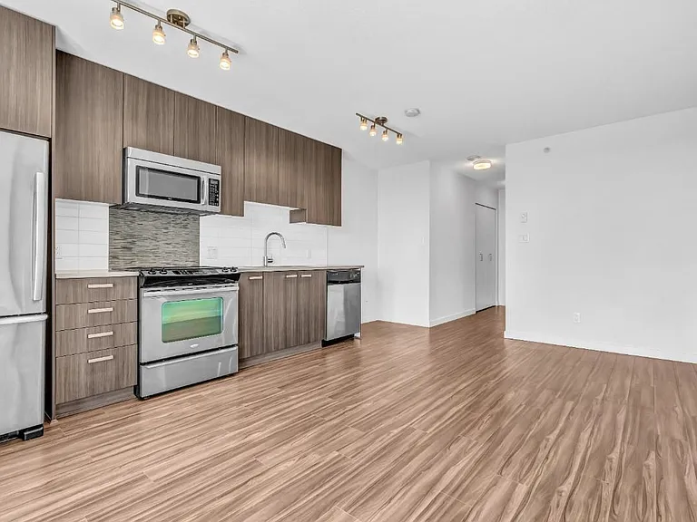 13325 102a Ave #11XX — Photo 5