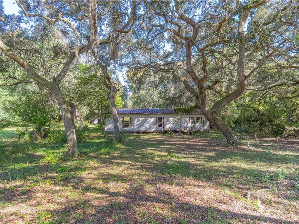 11713 E HAWK LANE, FLORAL CITY, FL 34436