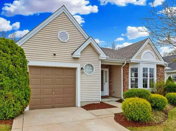 116 Peppergrass Dr S, Mount Laurel, NJ 08054