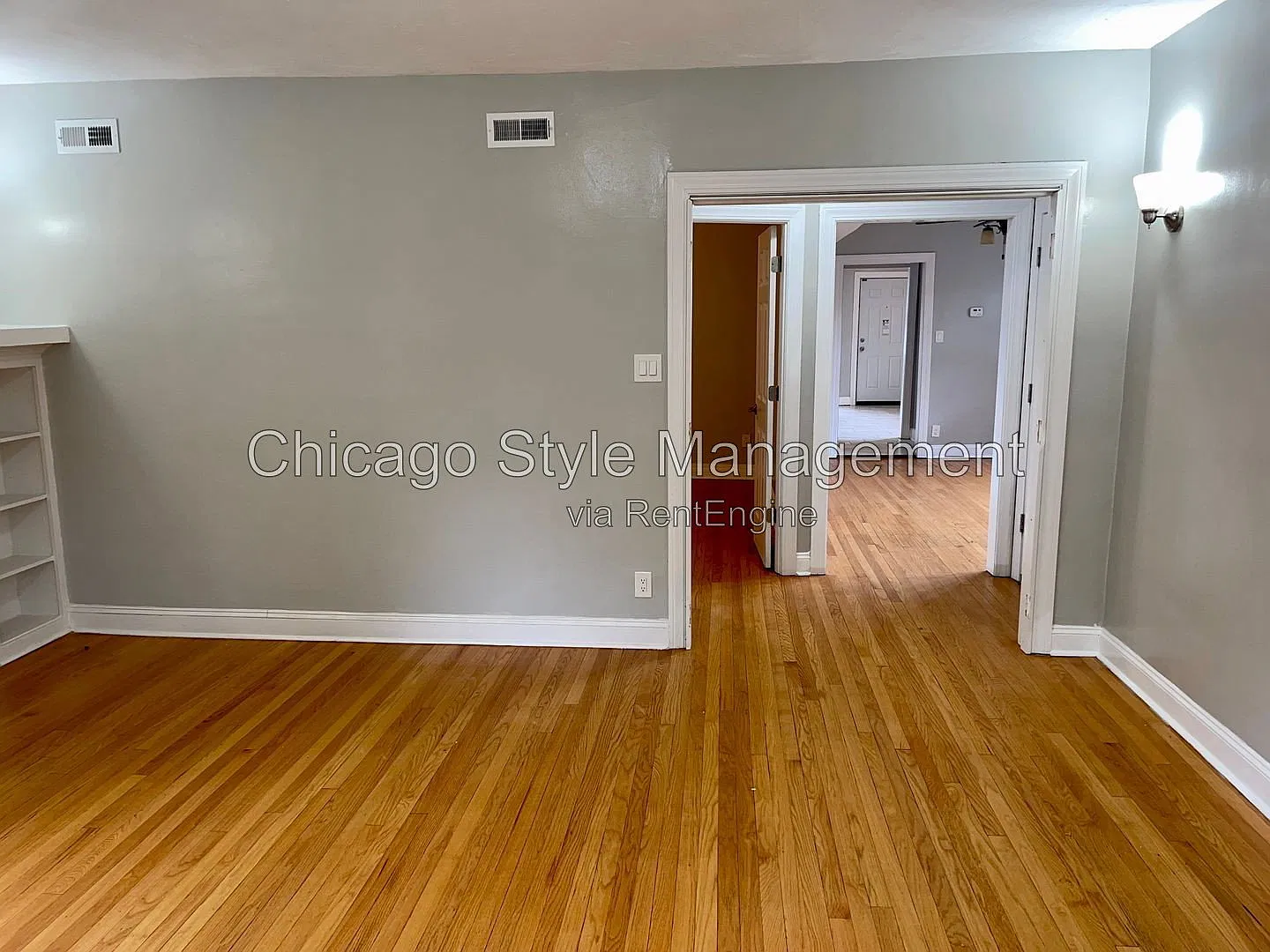 7822 S Kingston Ave — Photo 3
