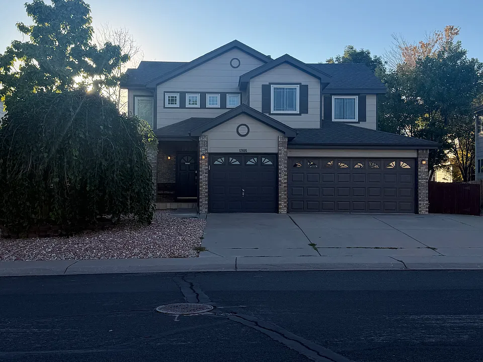 12605 Dexter St