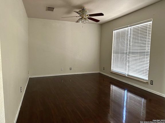 5th image of 7118 HICKORY GROVE DR