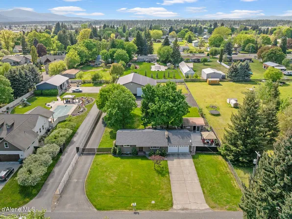 5903 N Davenport St, Dalton Gardens, ID 83815