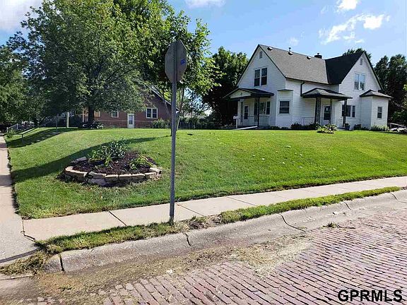 4th image of 5406 S 38th St