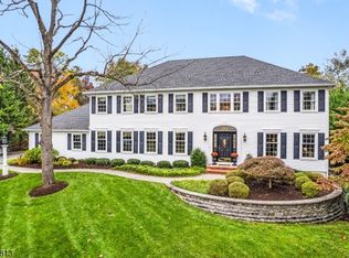 9 Trimingham Ct, Mendham Twp., NJ 07945